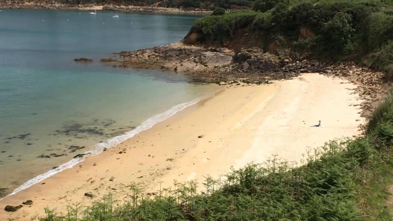 Gite De Charme Entre Terre Et Mer Villa Plougonven Dış mekan fotoğraf